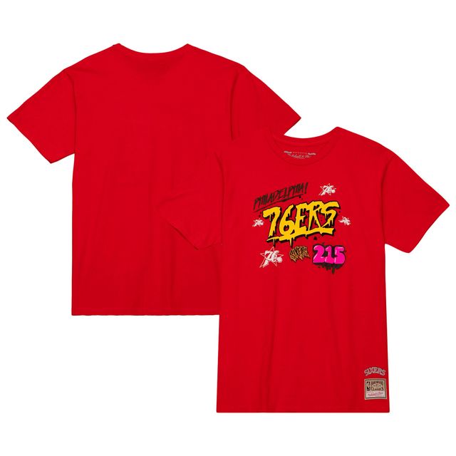 Mitchell & Ness pour homme rouge Philadelphia 76ers Hardwood Classics Slap Sticker - T-shirt