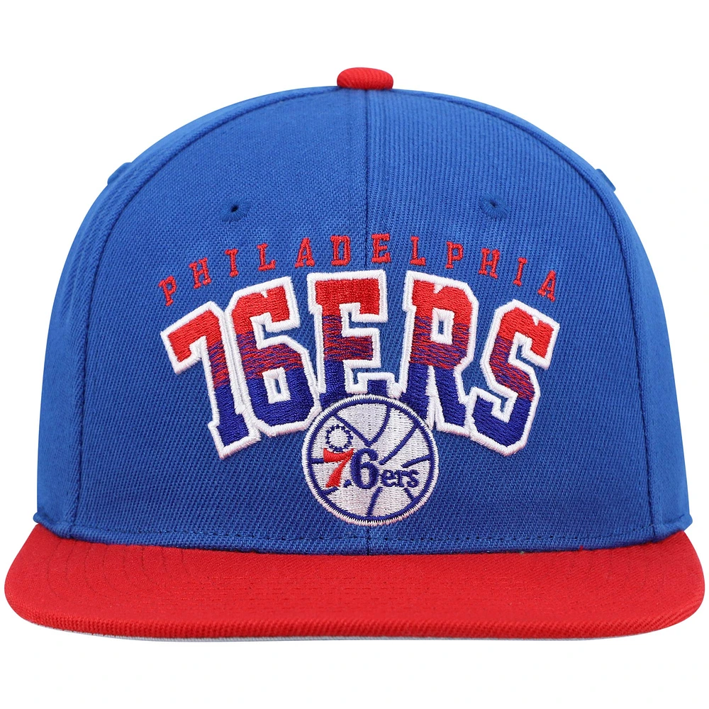 Casquette pour homme Mitchell & Ness Royal/Red Philadelphia 76ers Hardwood Classics Gradient Wordmark Snapback