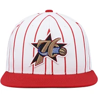 Mitchell & Ness pour homme Philadelphia 76ers blanc Hardwood Classics Pinstripe Snapback Hat