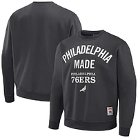 Sweat-shirt en peluche Pigeon NBA x Staple anthracite pour hommes des Philadelphia 76ers