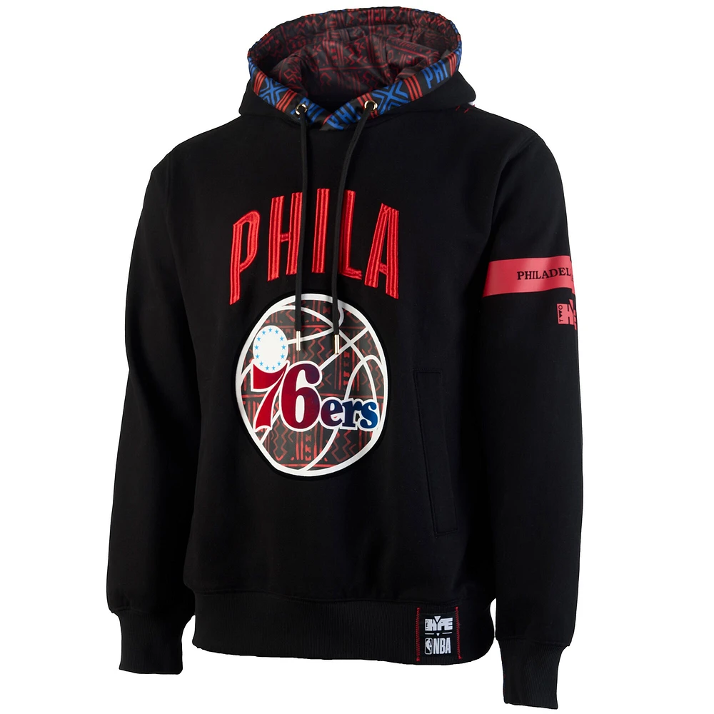 Sweat à capuche de qualité supérieure NBA x Two Hype pour homme, collection Culture & Hoops des Philadelphia 76ers, noir