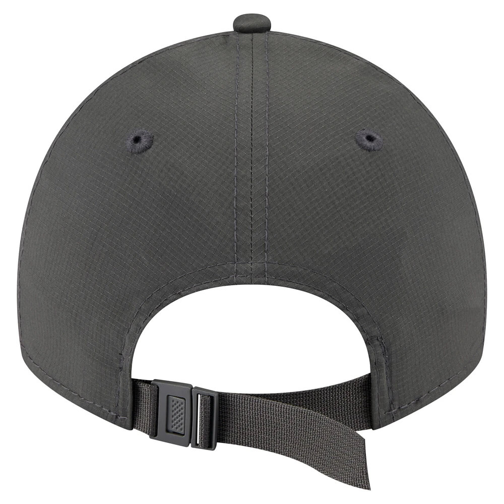 Casquette ajustable New Era 9TWENTY Active Ripstop des Philadelphia 76ers pour homme, couleur charbon