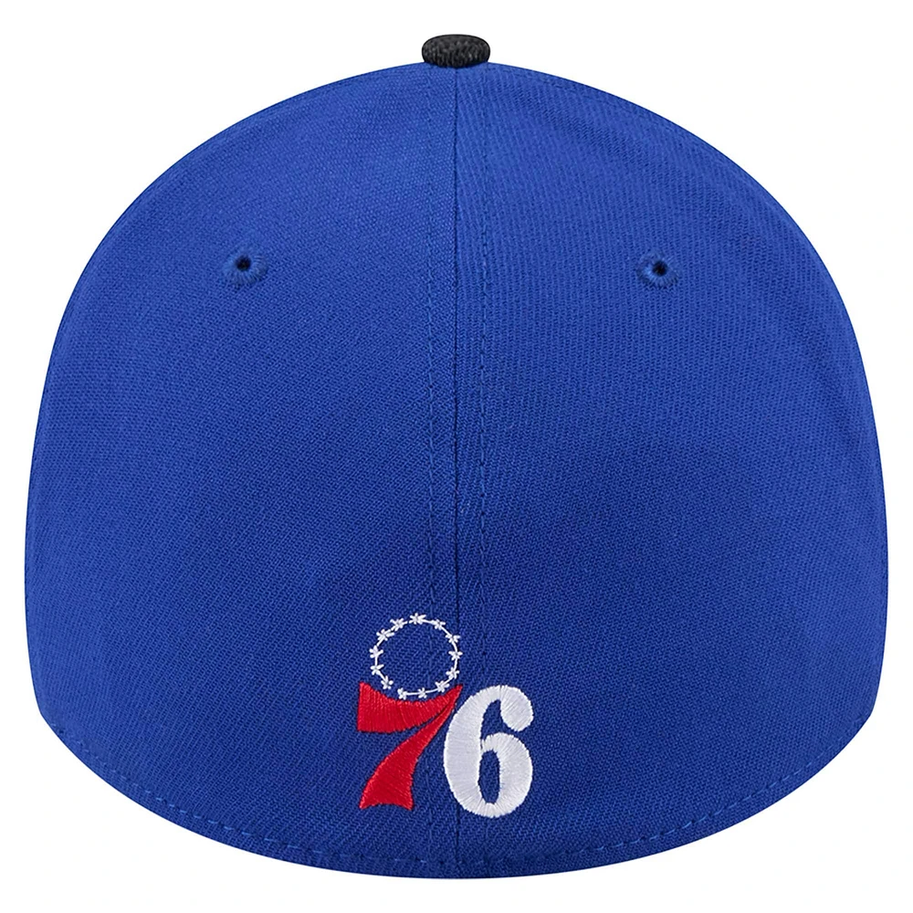 Casquette de sport New Era pour homme Philadelphia 76ers, visière nocturne, Hit 39THIRTY Flex, bleu royal/noir