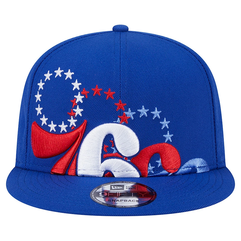 Casquette Snapback 9Fifty Sport Night Team Shadow de New Era Royal Philadelphia 76ers pour homme