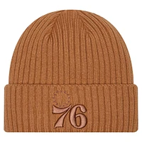 Bonnet tricoté à revers Philadelphia 76ers Color Pack pour homme New Era Tan