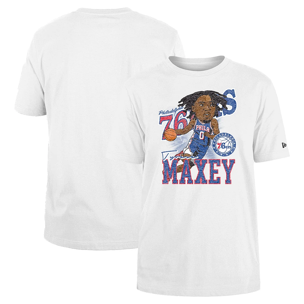 T-shirt blanc de joueur caricature des Philadelphia 76ers Tyrese Maxey New Era pour hommes