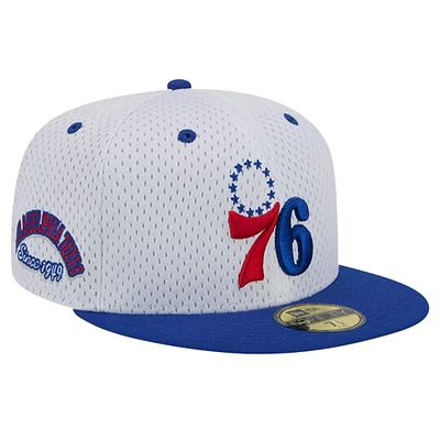 Casquette ajustée 59FIFTY Throwback 2Tone New Era pour hommes, blanc/royal, Philadelphia 76ers