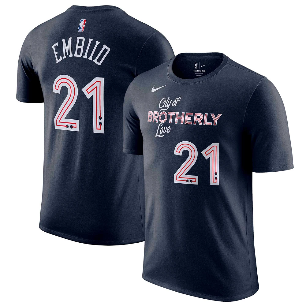 T-shirt avec nom et numéro Nike Joel Embiid pour homme, bleu marine, Philadelphia 76ers 2023/24 City Edition