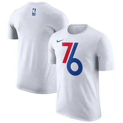 T-shirt Nike blanc avec logo Essential Philadelphia 76ers 2024/25 City Edition pour homme