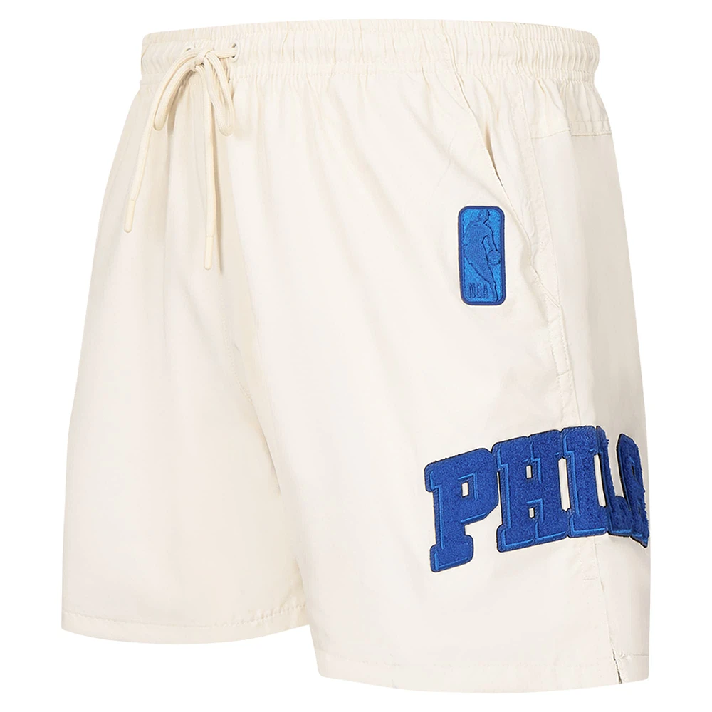 Short tissé triple ton sur Pro Standard Philadelphia 76ers pour hommes