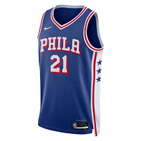 Maillot Nike Joel Embiid Royal Philadelphia 76ers Swingman unisexe - Édition Icon