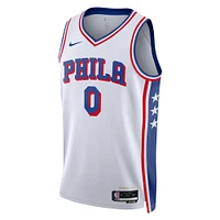 Unisex Nike Tyrese Maxey White Philadelphia 76ers Swingman Jersey - Association Edition