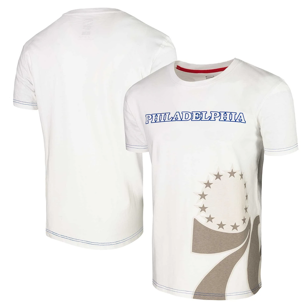 T-shirt unisexe avec tableau de bord des Philadelphia 76ers Stadium Essentials blanc