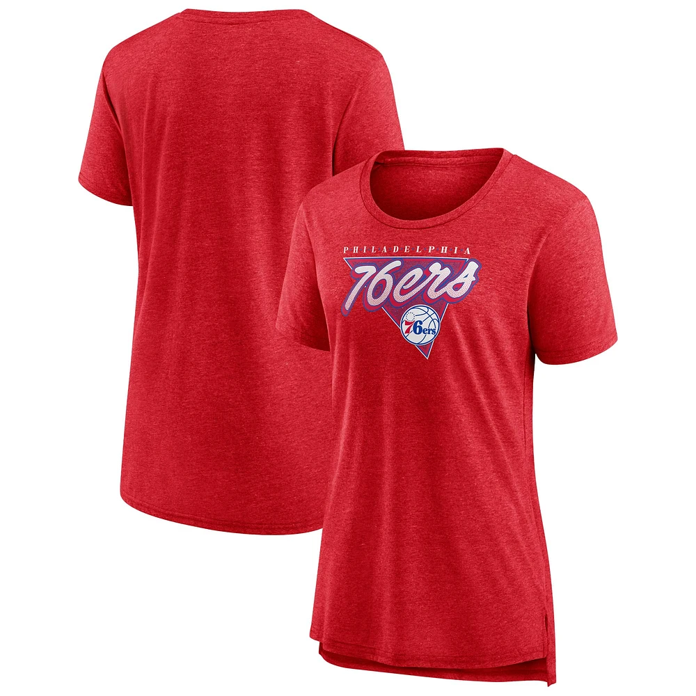 T-shirt triple mélange Fanatics Heathered Red Philadelphia 76ers True Classics pour femmes