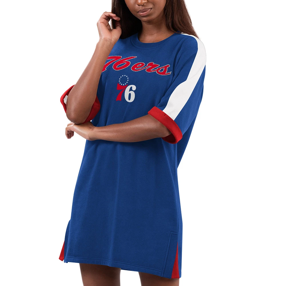 Robe baskets G-III 4Her par Carl Banks Royal Philadelphia 76ers Flag pour femmes