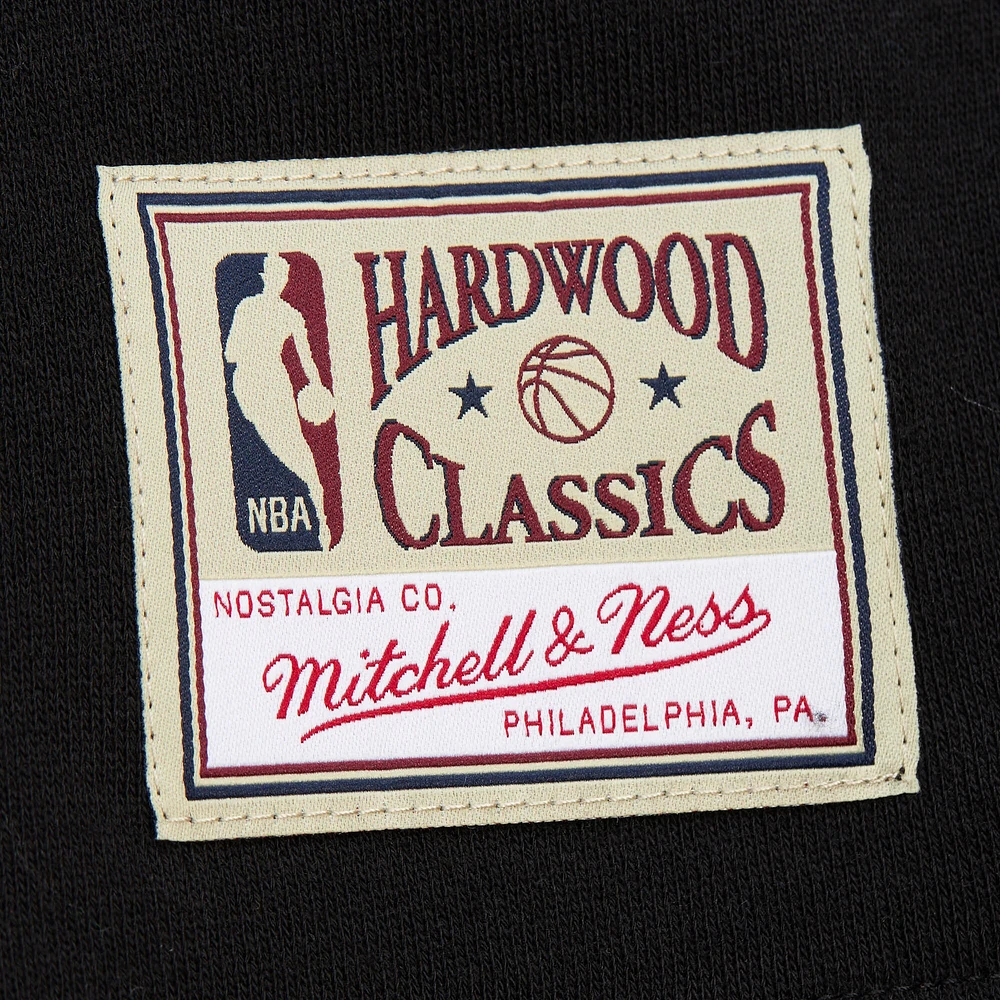 Sweat à capuche court noir pour femme Mitchell & Ness Philadelphia 76ers Hardwood Classics