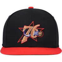 Youth Mitchell & Ness  Black/Red Philadelphia 76ers Two-Tone Snapback Hat