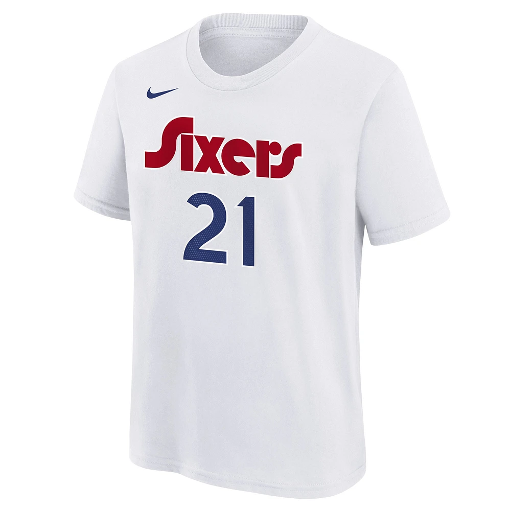 T-shirt Nike pour jeune Joel Embiid blanc Philadelphia 76ers 2024/25 City Edition avec nom et numéro