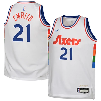 Maillot de joueur Nike Joel Embiid blanc Philadelphia 76ers 2024/25 Swingman pour jeune - Édition City