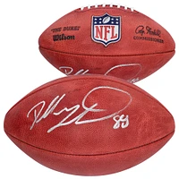 Ballon de football professionnel en couleur signé Wilson Duke par Dallas Goedert et Philadelphia Eagles