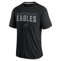 T-shirt Fanatics pour homme noir Philadelphia Eagles Blackout Defender