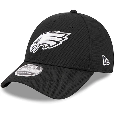 Men's New Era Black Philadelphia Eagles Main B-Dub 9FORTY Adjustable Hat