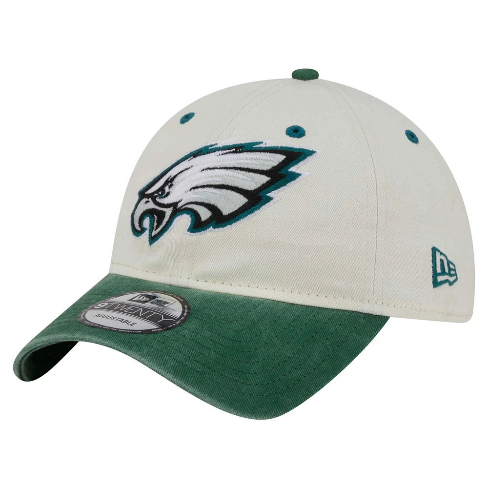 Casquette ajustable classique Sidescript 9TWENTY pour homme New Era couleur crème/vert nuit des Philadelphia Eagles