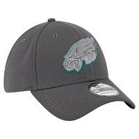 Men's New Era Graphite Philadelphia Eagles  Main 39THIRTY Flex Hat