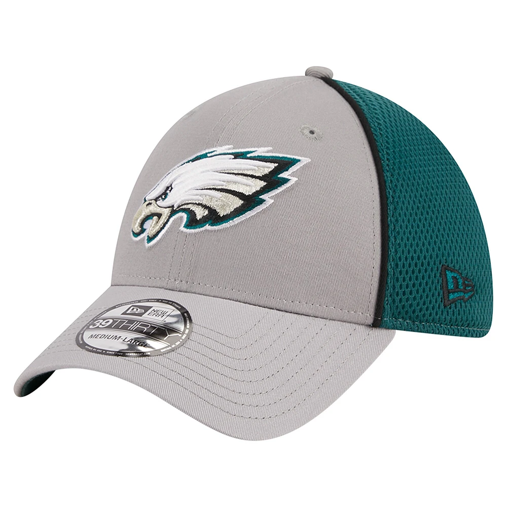 Men's New Era Gray/Midnight Green Philadelphia Eagles Pipe 39THIRTY Flex Hat