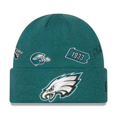 Men's New Era Black Philadelphia Eagles 2021 Salute to Service Cuffed Knit Hat