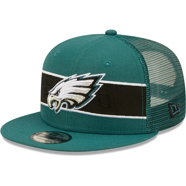 New Era NFL Men's Philadelphia Eagles 2022 Salute to Service 9FIFTY Snapback Hat Black/Green OSFA