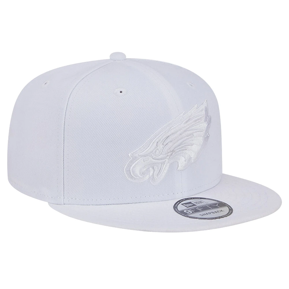 Casquette Snapback 9FIFTY Main Blanc sur Blanc des Eagles de Philadelphie New Era pour hommes