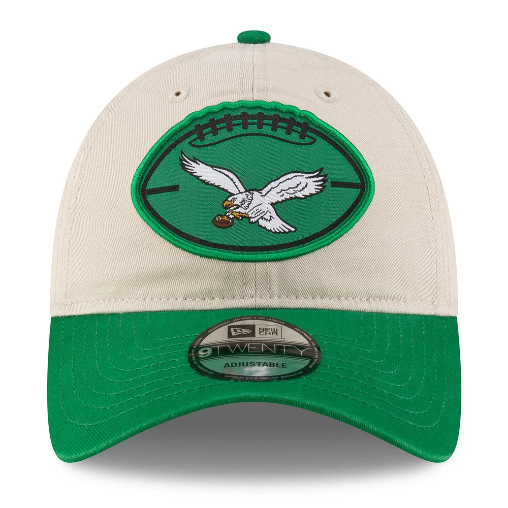 Casquette réglable New Era Stone/Green Philadelphia Eagles 2024 NFL Sideline Historic 9TWENTY pour hommes