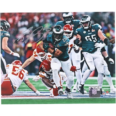 Photographie autographiée de Saquon Barkley, champion du Super Bowl LIX des Philadelphia Eagles, 8" x 10" avec signature argentée