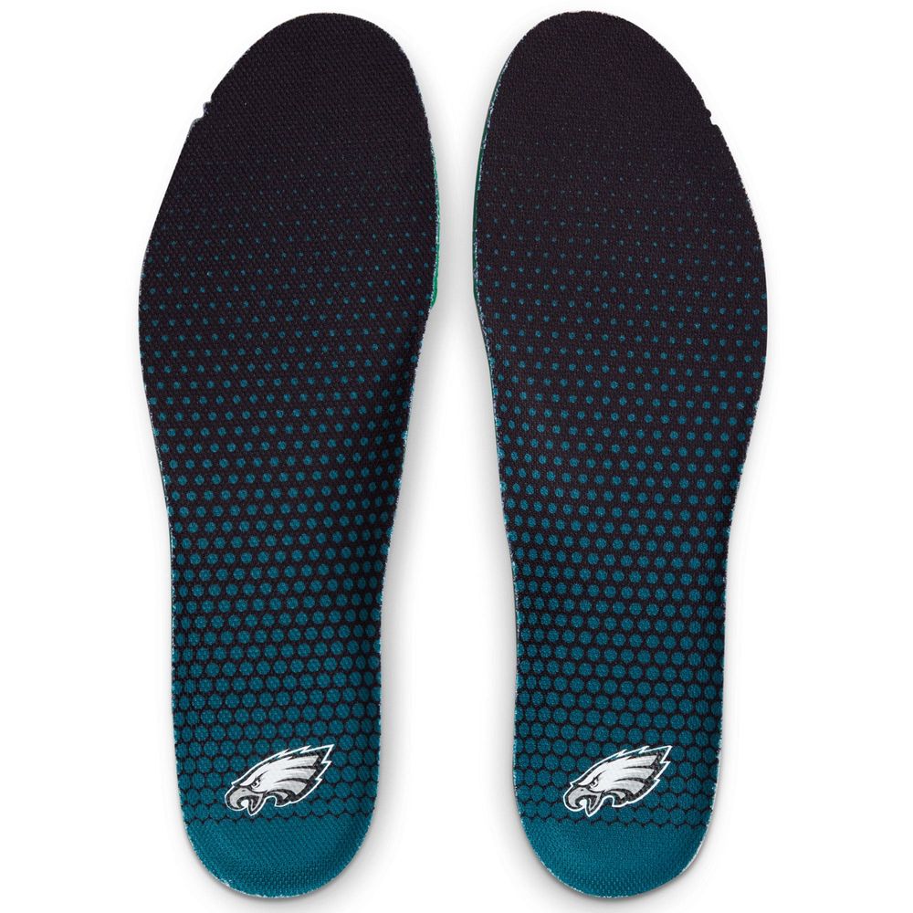 How to get the Philadelphia Eagles Nike Pegasus 39 sneakers today