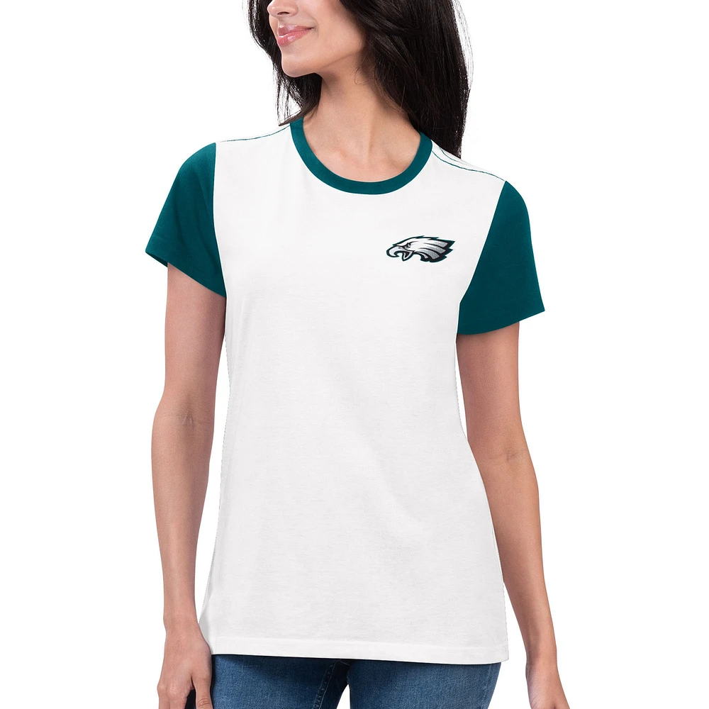 T-shirt pour femme G-III 4Her by Carl Banks blanc/vert minuit Philadelphia Eagles Fashion Illustration