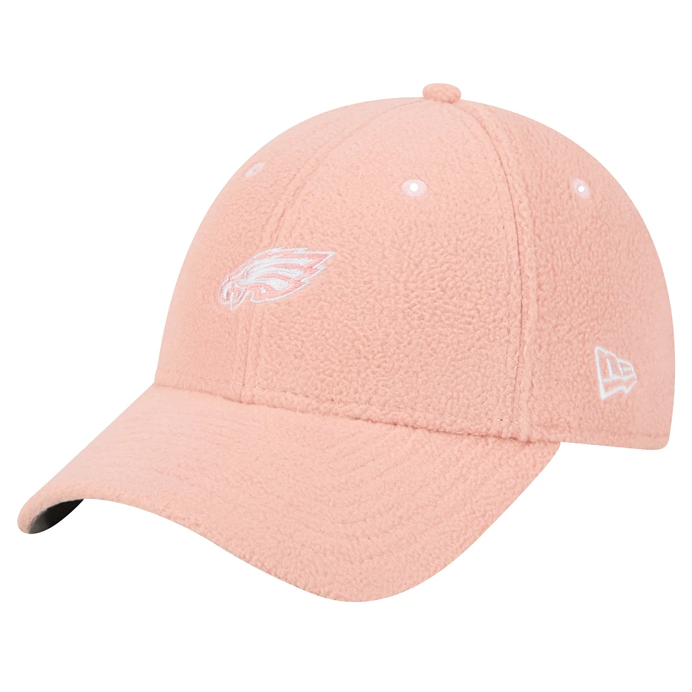 Casquette ajustable en sherpa confortable 9FORTY rose clair Philadelphia Eagles de New Era pour femme