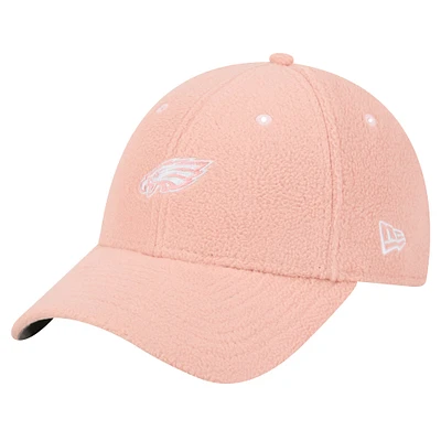 Casquette ajustable en sherpa confortable 9FORTY rose clair Philadelphia Eagles de New Era pour femme