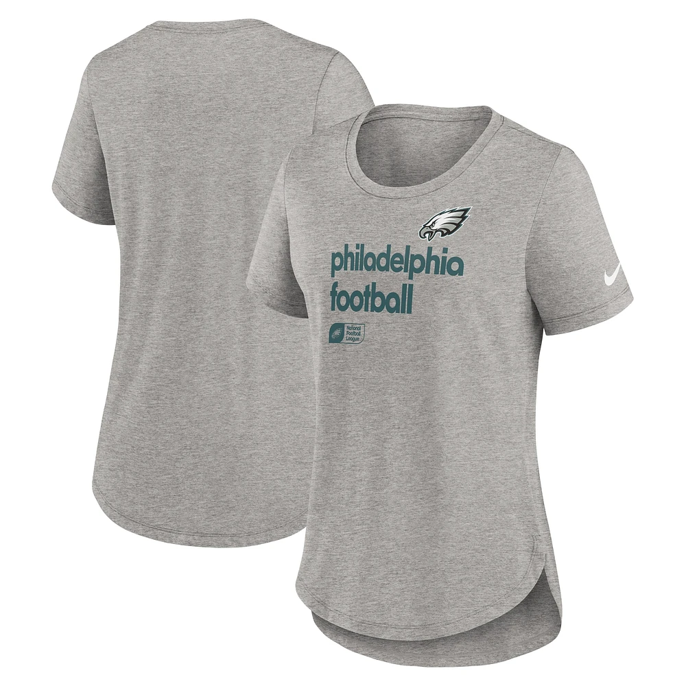 T-shirt Nike gris chiné à trois bandes pour femme Philadelphia Eagles Fashion