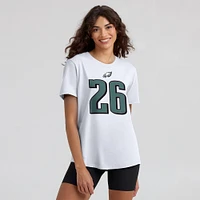 T-shirt Nike Saquon Barkley pour femme avec nom et numéro de joueur des Philadelphia Eagles