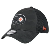 Men's New Era  Black Philadelphia Flyers Active Subtle Camo 39THIRTY Flex Hat