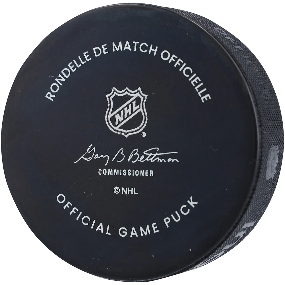 Rondelle de match officielle autographiée par Noah Cates des Flyers de Philadelphie