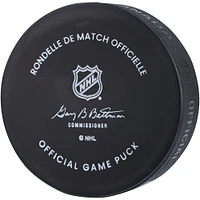 Palet de match officiel autographié par Samuel Ersson des Flyers de Philadelphie pour la Stadium Series 2024