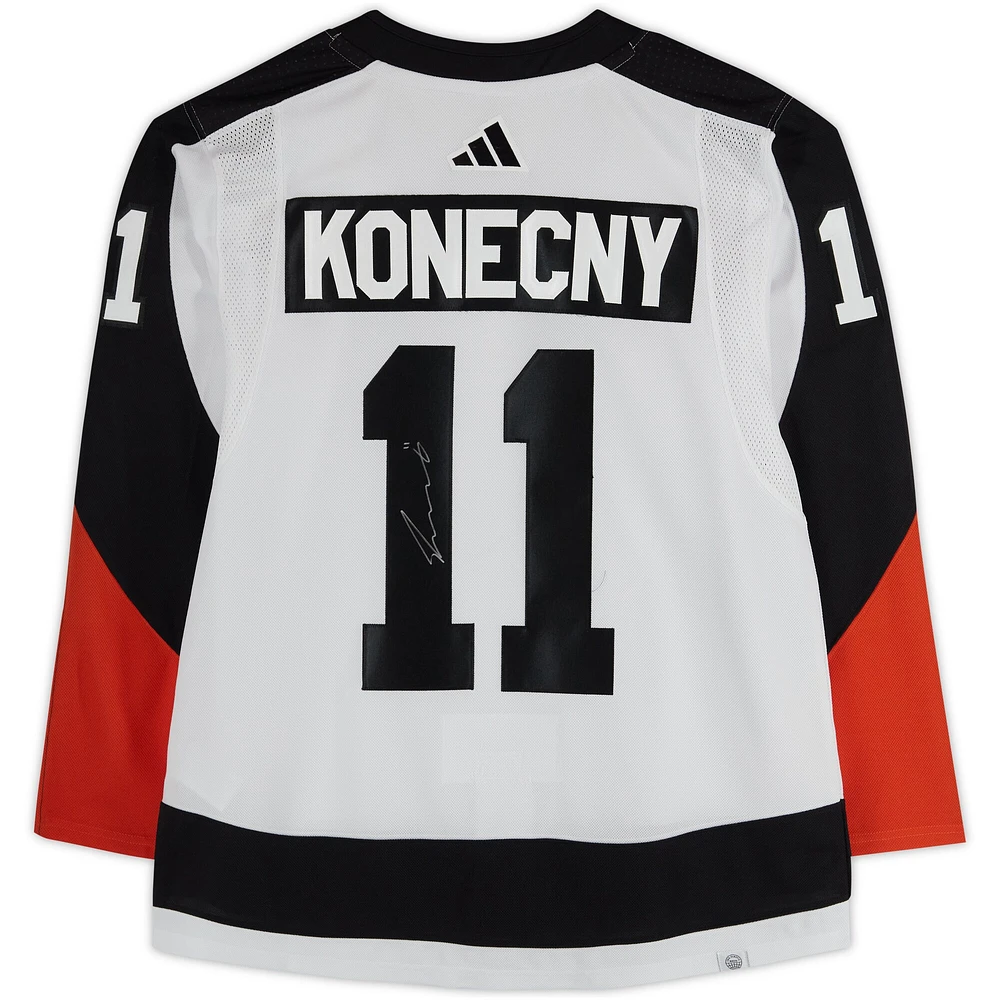 Travis Konecny ​​Philadelphia Flyers autographié 2022-23 Reverse Retro adidas Authentique Maillot
