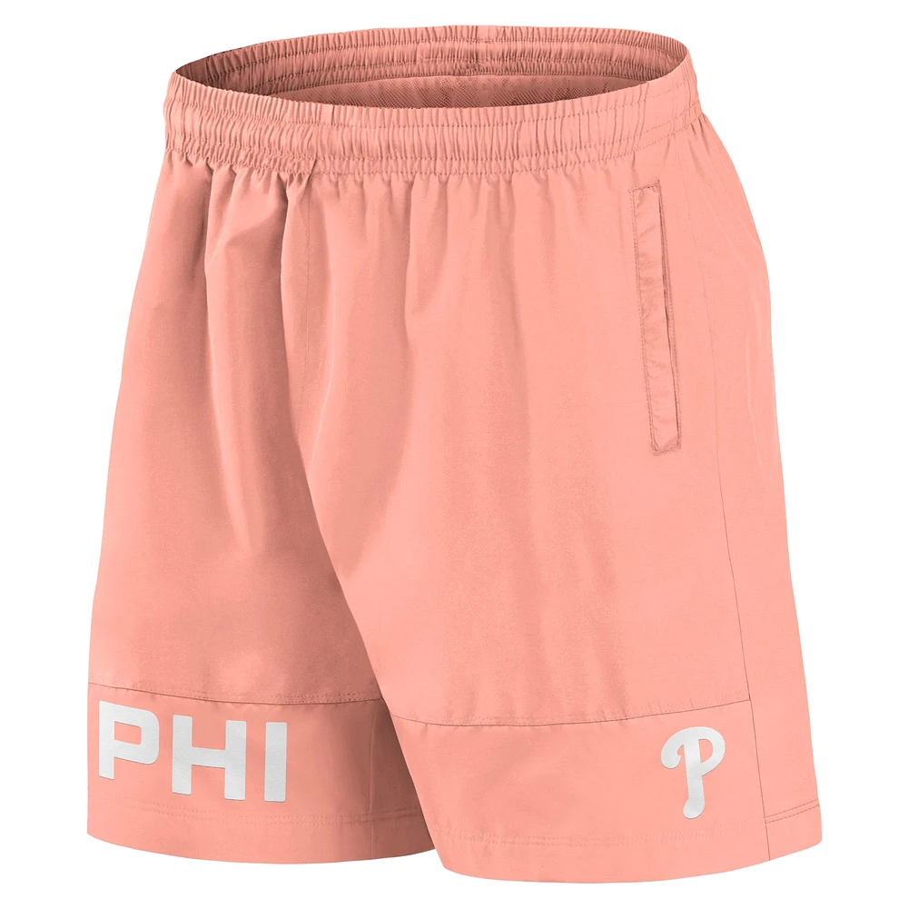 Short de bain Fanatics Coral Philadelphia Phillies Elements pour hommes