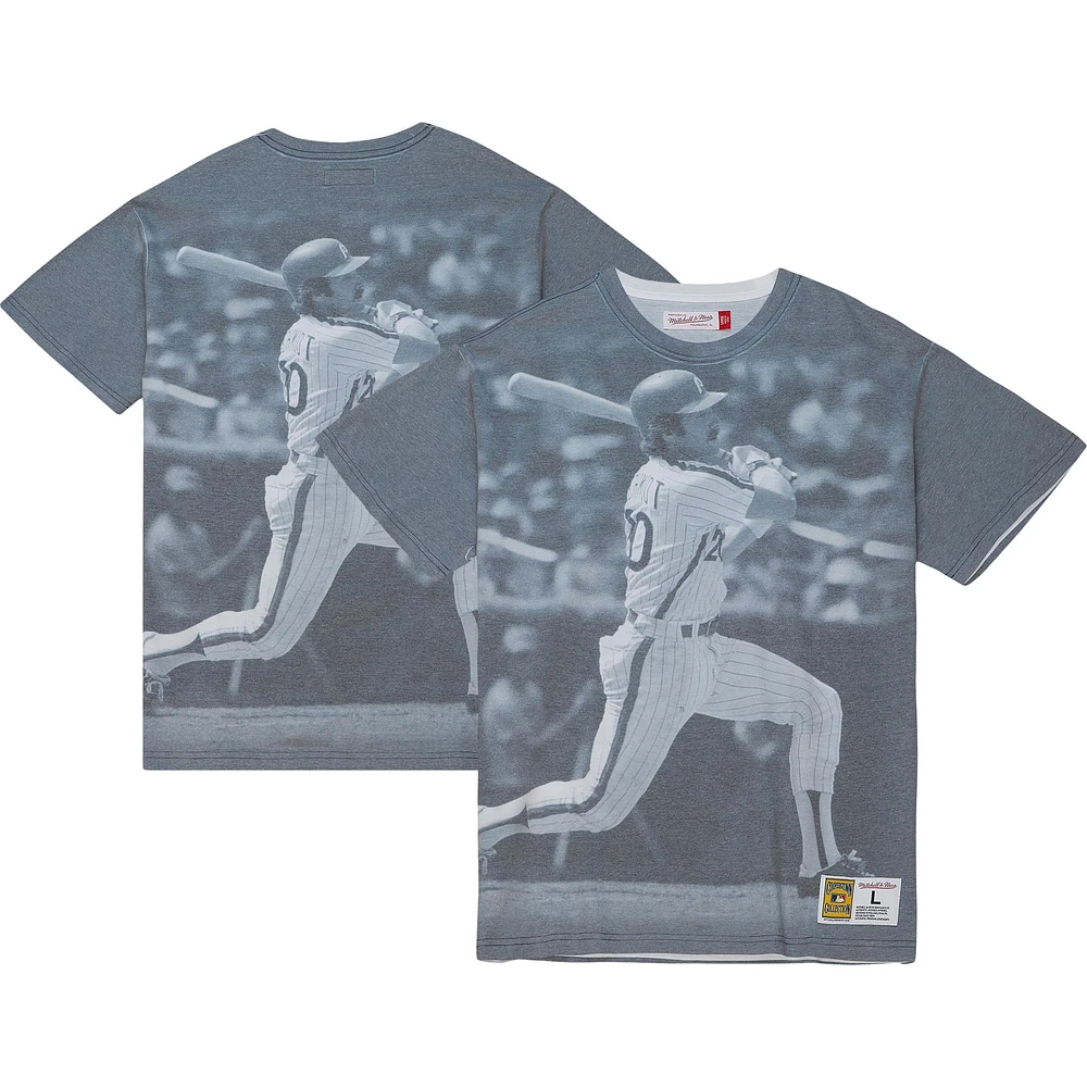 Mitchell & Ness Mike Schmidt Philadelphia Phillies Cooperstown Collection Highlight T-shirt graphique de joueur sublimé pour hommes