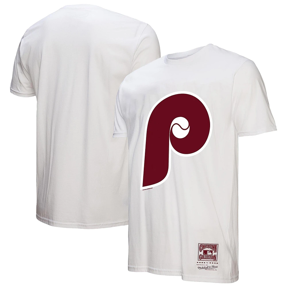 T-shirt blanc pour homme avec logo de la collection Cooperstown des Philadelphia Phillies Mitchell & Ness