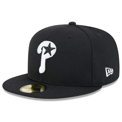 Casquette ajustée MLB Clubhouse 59FIFTY 2025 Philadelphia Phillies New Era noire pour homme