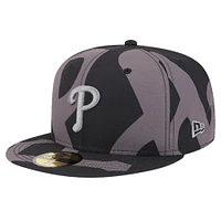 Casquette ajustée noire avec logo Fracture 59FIFTY des Phillies de Philadelphie New Era pour hommes