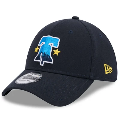 Casquette flexible New Era pour hommes des Phillies de Philadelphie 2024 City Connect 39THIRTY Flex bleu marine